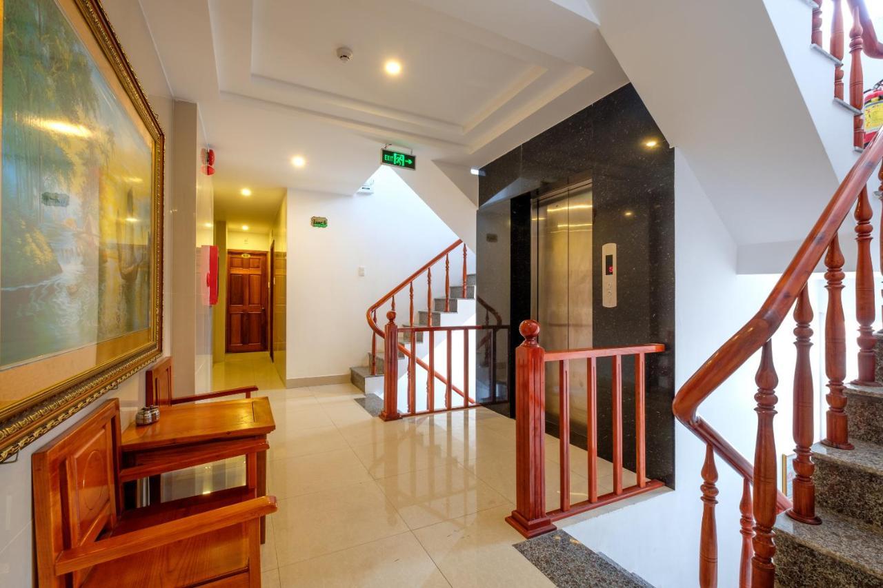 Oyo 118 Dubai Hotel 岘港 外观 照片