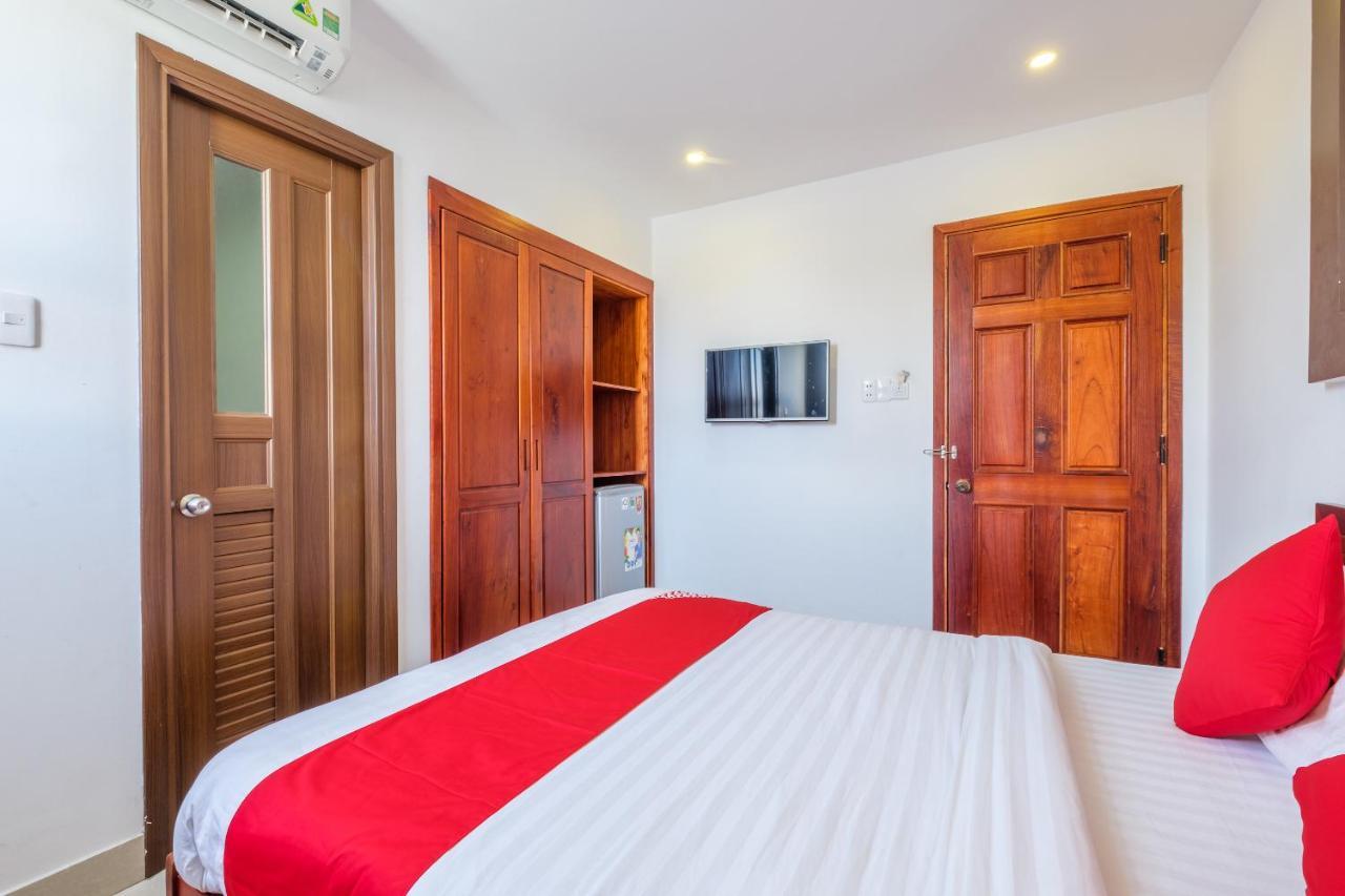 Oyo 118 Dubai Hotel 岘港 外观 照片