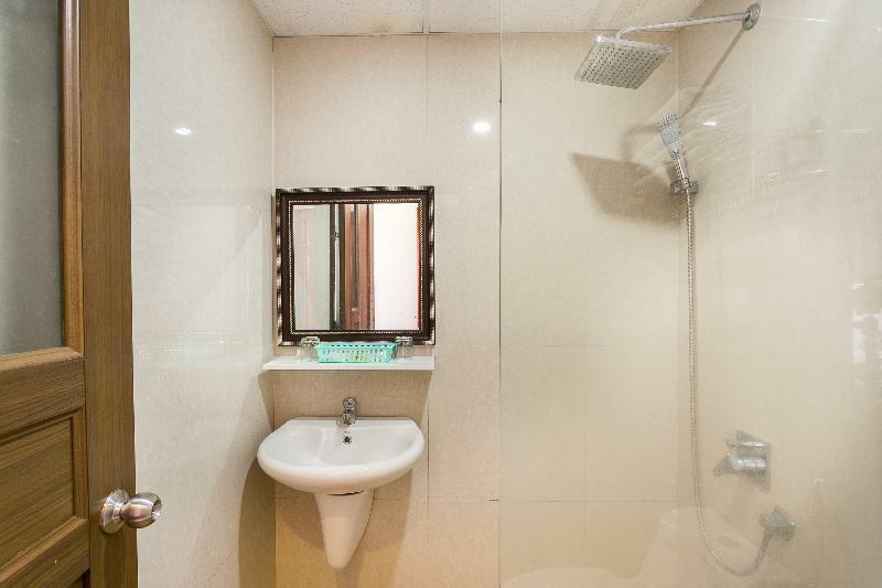 Oyo 118 Dubai Hotel 岘港 外观 照片